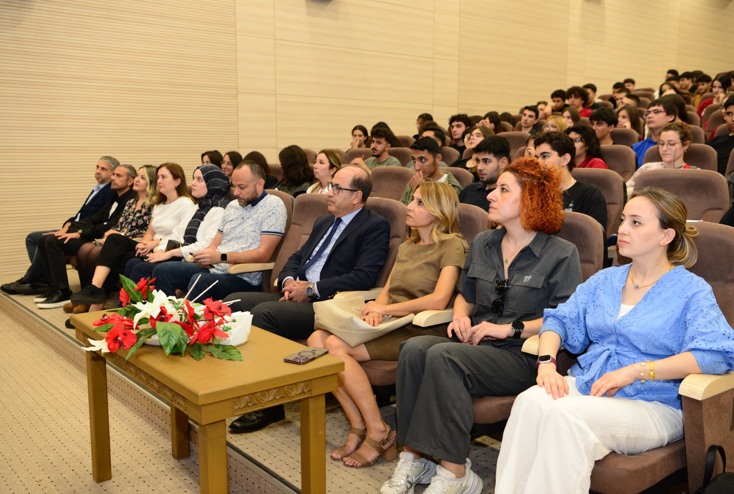 KSÜ’de Yabancı Diller Yüksekokulu ve Liseler Bir Araya Geldi