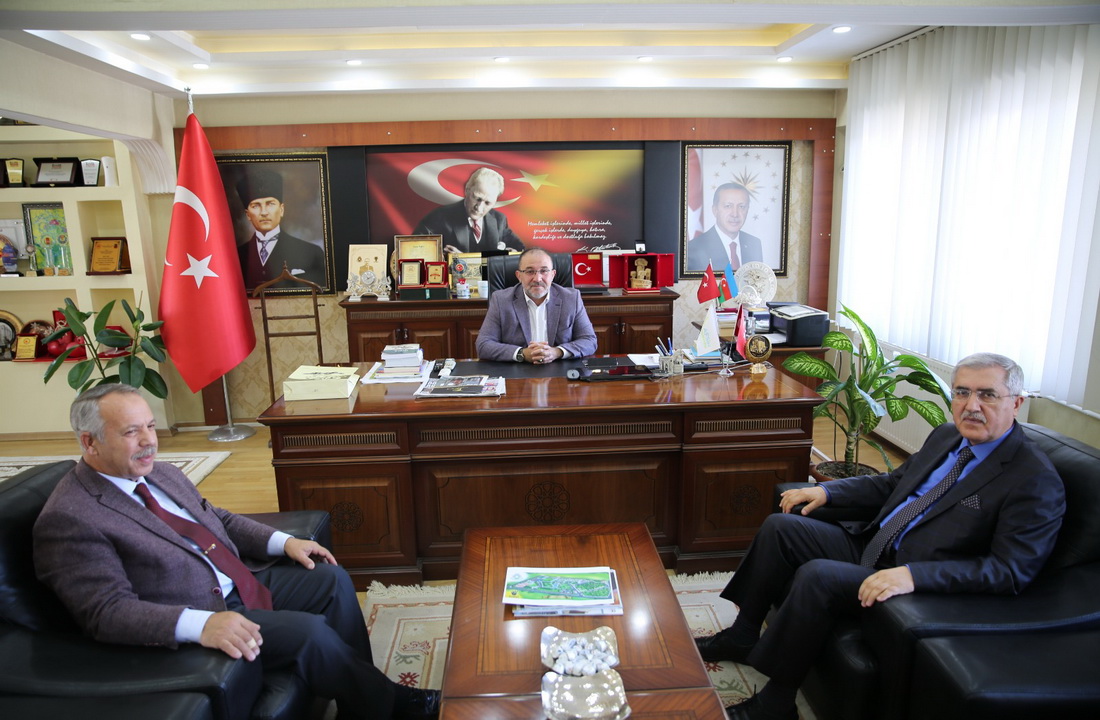 Üniversitemiz Senatosu Haftalık Olağan Toplantısını Afşin’de Gerçekleştirdi