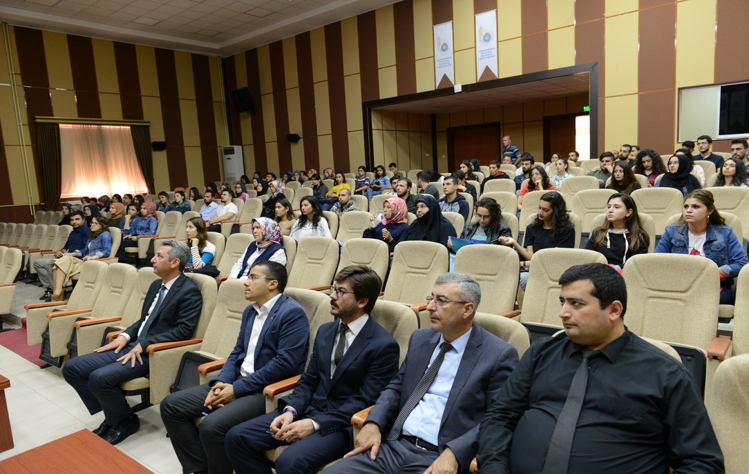 Üniversitemizde SmartBİGG Girişim Hızlandırma Programı Girişimcilik Semineri Verildi