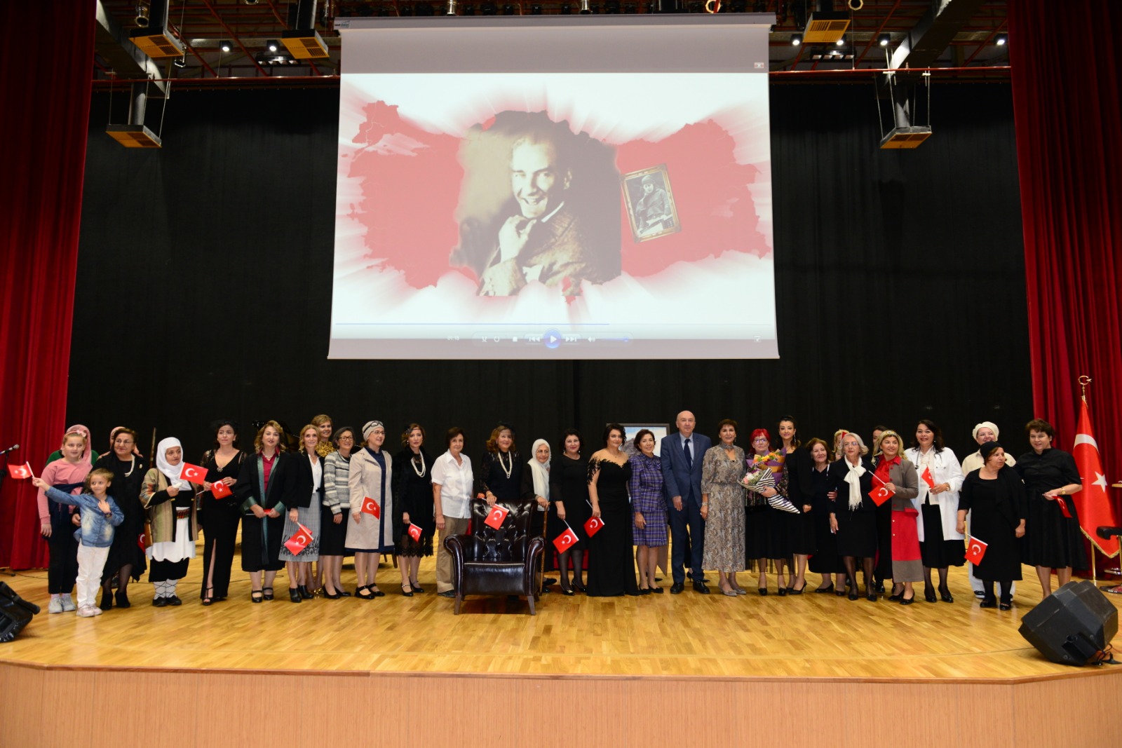 KSÜ’de yapılan “Zamansız Kadınlar” Etkinliği Çok Beğenildi