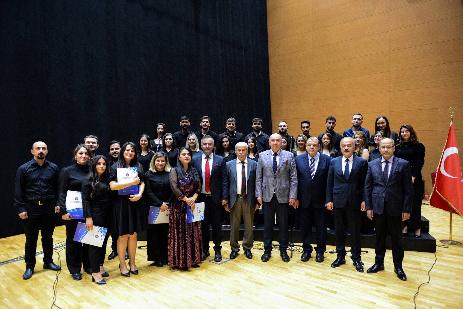 KSÜ’de Cumhuriyet Bayramı Coşku İle Kutlandı