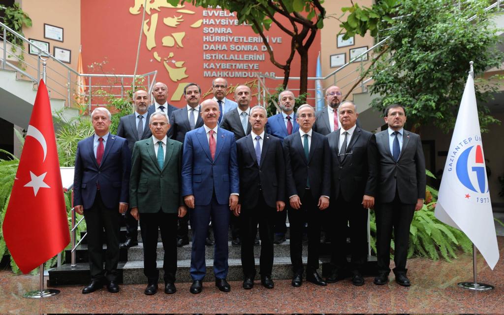 YÖK Başkanı Prof. Dr. Erol Özvar’dan Uzaktan Eğitim Açıklaması