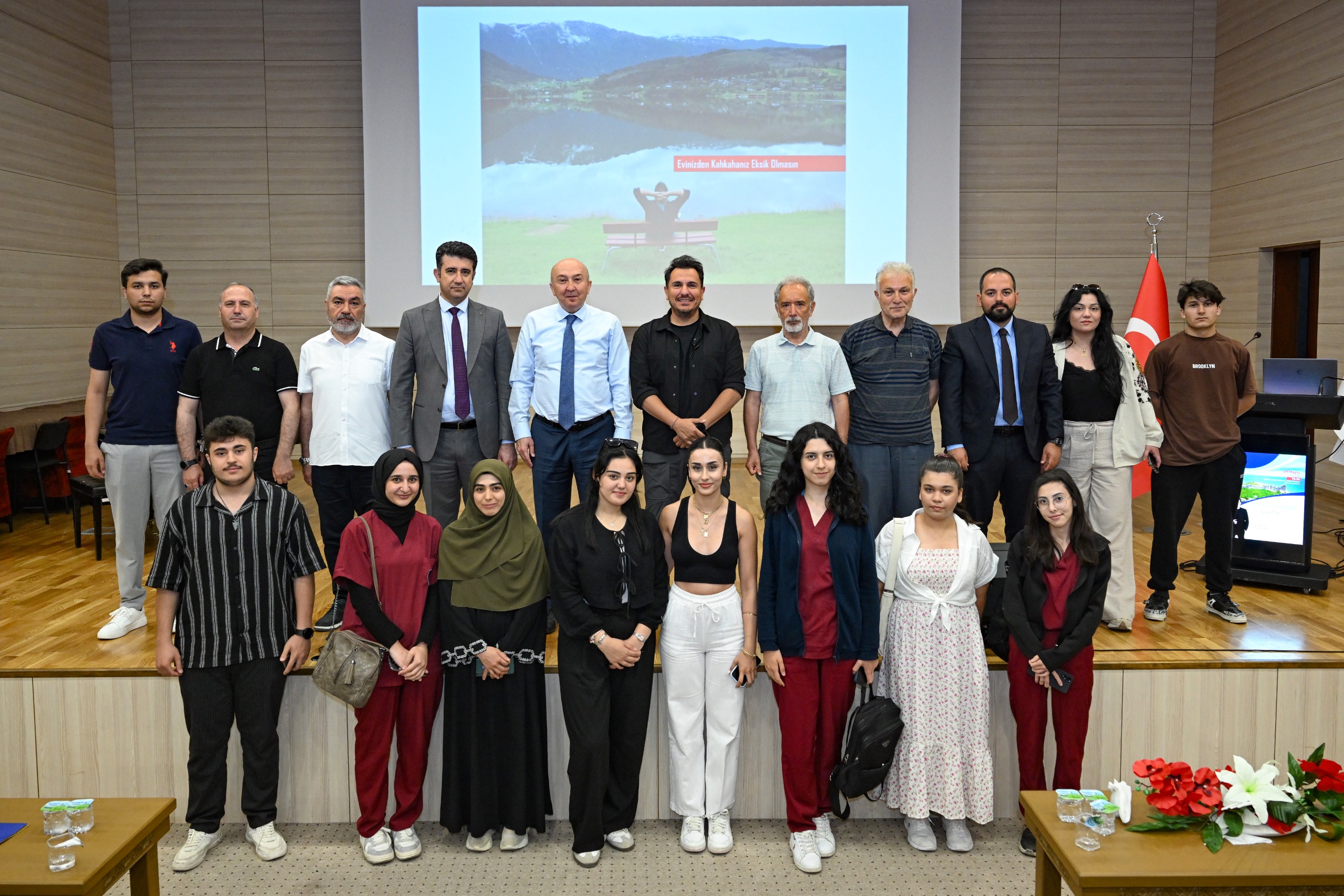21. Yüzyılın Evliya Çelebisi: Seymen Bozaslan ile Seyahatname Sohbetleri