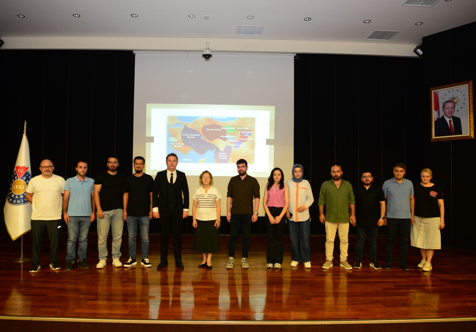 Malazgirt Zaferi’nin 954. Yılında Türk Tarihi Açısından Önemi Konferansı Düzenlendi